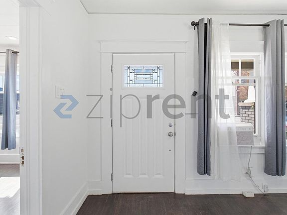 4th image of 423 Mill St