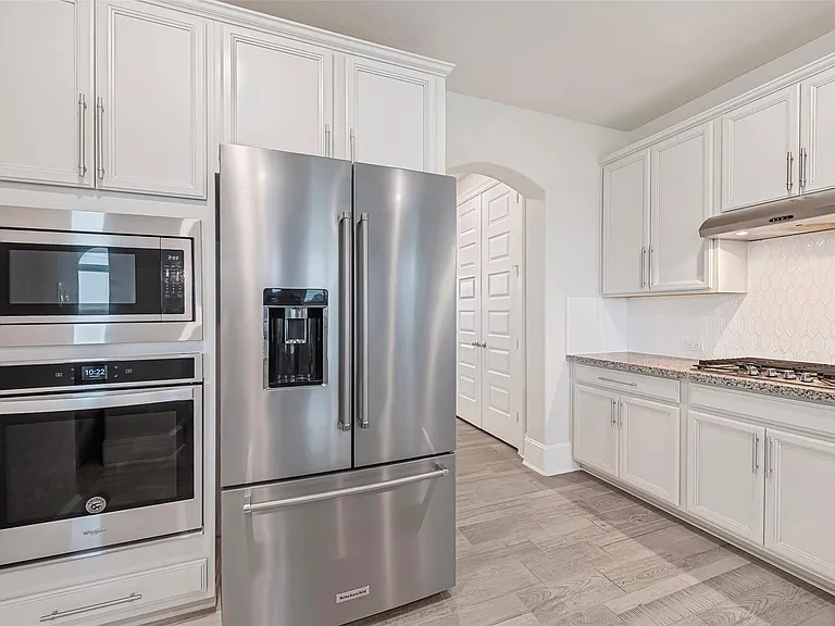2714 Ahnya Ln — Photo 14