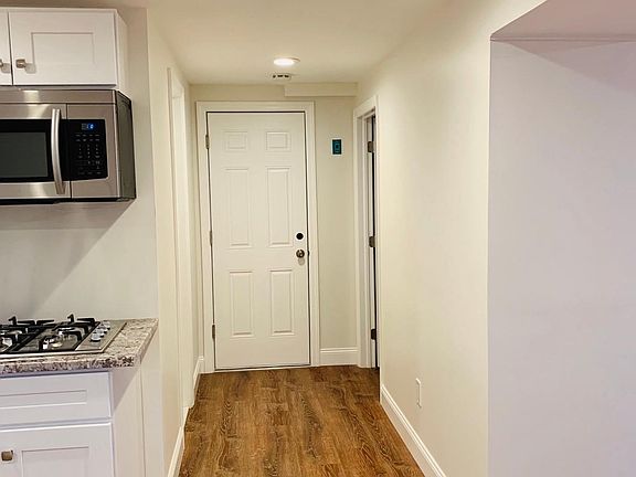2nd image of 207 W 6th St