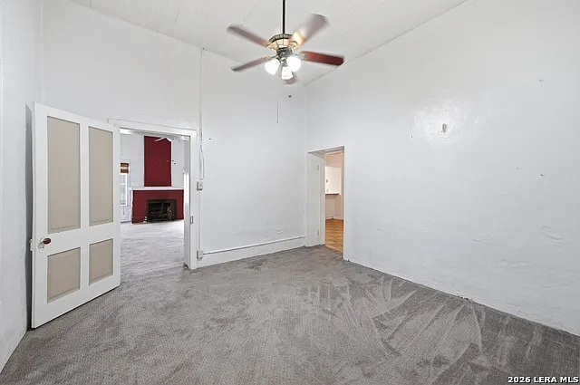 8811 FM 471 N — Photo 19