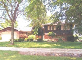 4302 Michigan Rd, Plymouth, IN 46563