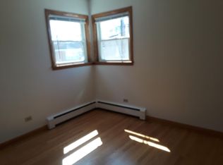 8944 N Wisner St APT 1W, Niles, IL 60714