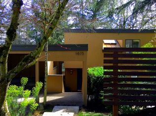 1675 Fircrest Dr, Eugene, OR 97403