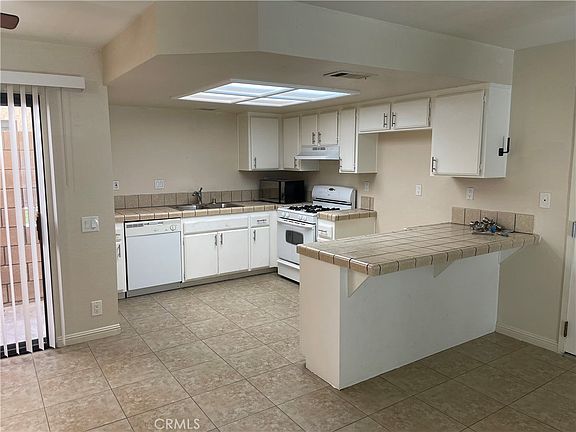 2nd image of 1739 W Avenue J #15-6
