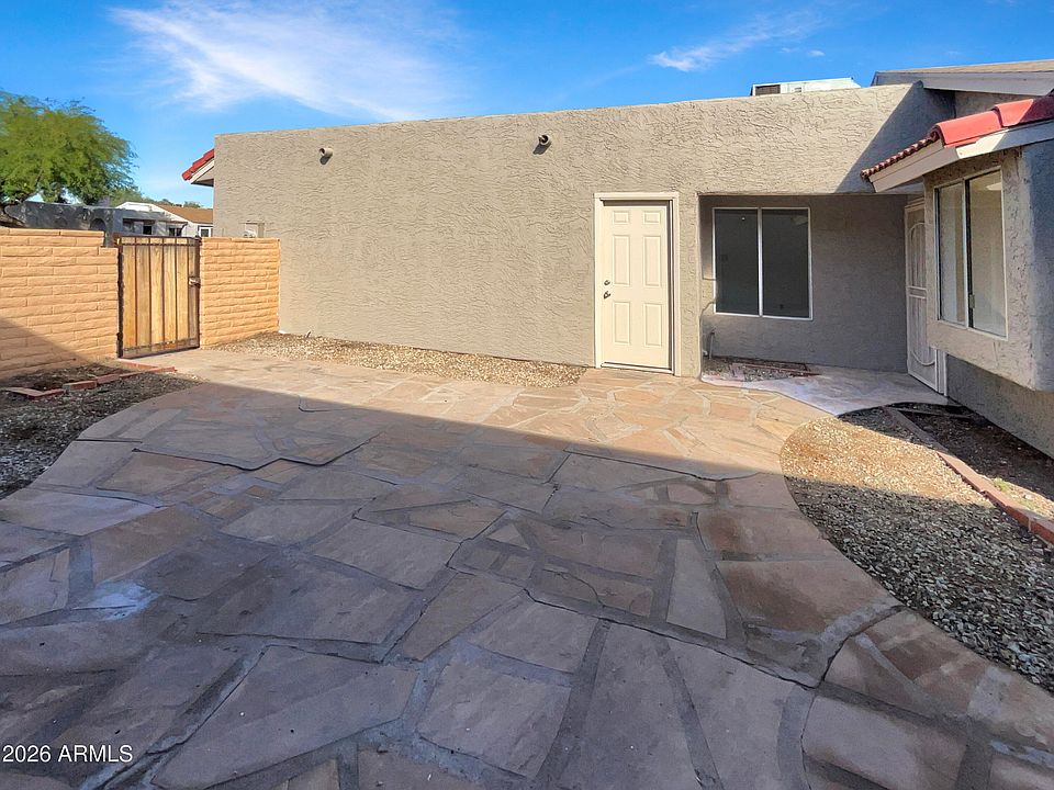 1st image of 2015 N VILLAS Lane