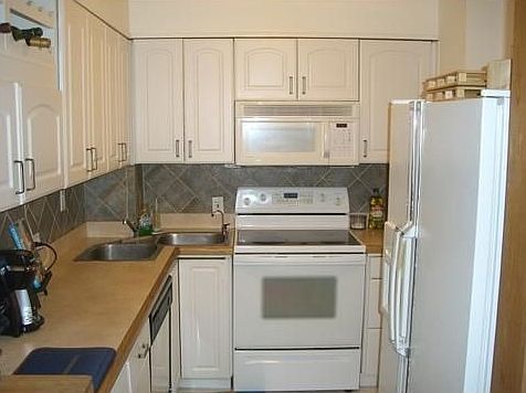 3rd image of 1625 SE 10th Ave APT 904