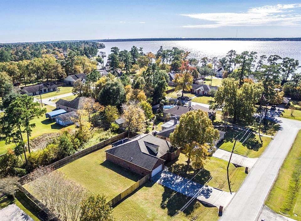 1st image of 18408 Canyon Cove Dr