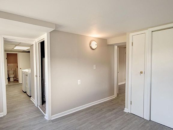 3rd image of 4303 Elizabeth St