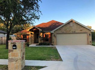 509 Woodland Park Dr, Marble Falls, TX 78654