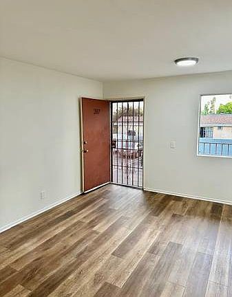 2nd image of 210 Hamlet St APT 207