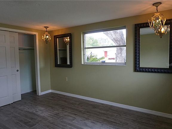 4th image of 1443 Alameda Dr