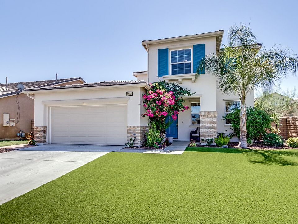 1st image of 29925 Cottonwood Cove Dr