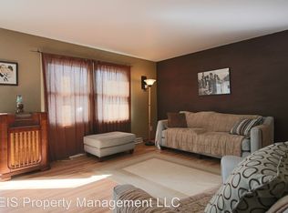 7832 W Van Beck Ave, Milwaukee, WI 53220
