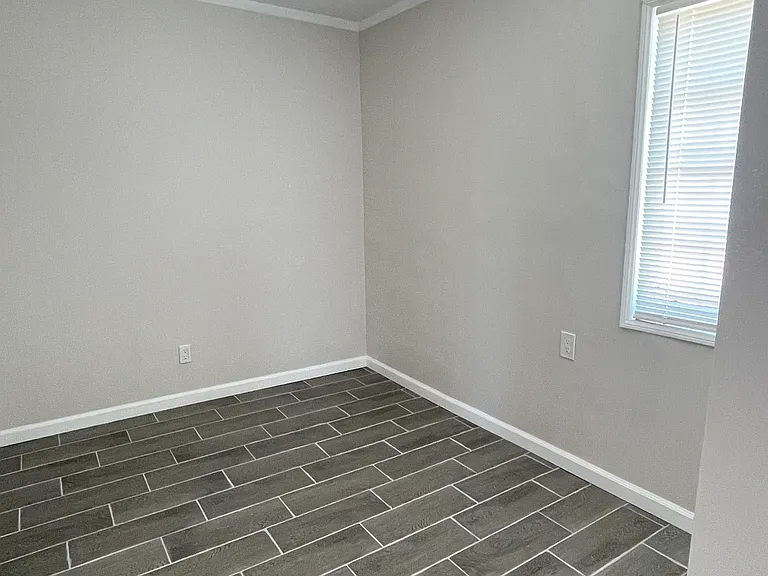 11304 Firmona Ave #B — Photo 5
