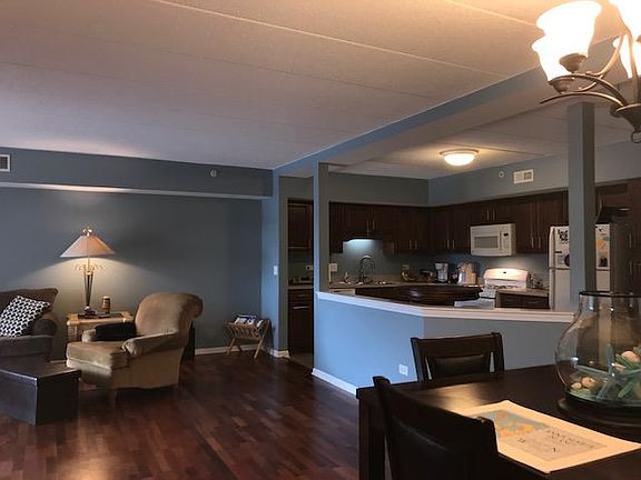 3rd image of 2030 Saint Regis Dr APT 424
