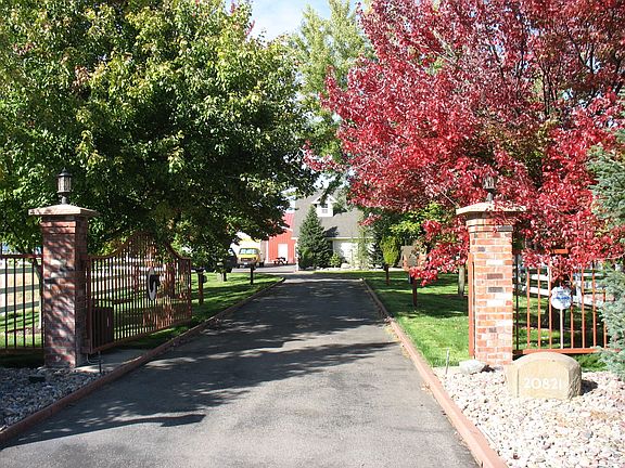 3rd image of 20821 W Riverview Dr