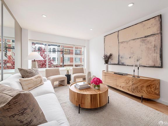 3rd image of 239 26th Ave APT 101
