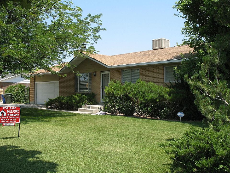 Front Yard