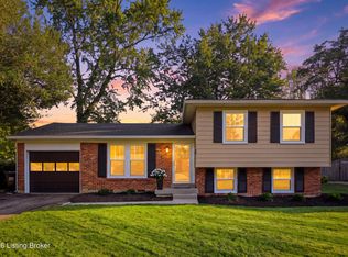 9210 Glover Ln, Rolling Hills, KY 40242