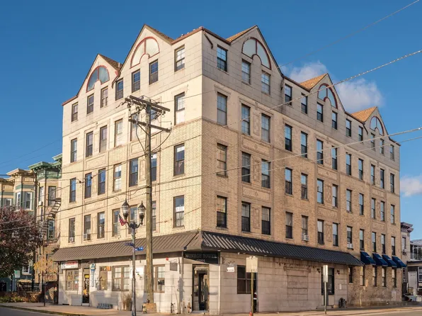 6001 Monroe Pl #53, West New York, NJ 07093