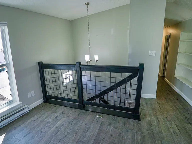 1630 Hastings Dr — Photo 17
