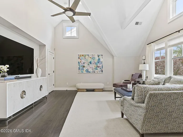 41 Grove St — Photo 13
