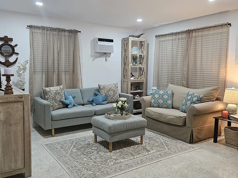 Poinciana Dr — Photo 13