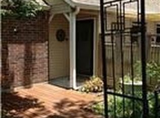 1 Bitterwood Cir, Spring, TX 77381