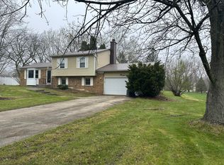 67 Brookview Ln, Valparaiso, IN