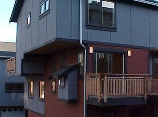 1017 C North St #39, Seattle, WA 98103