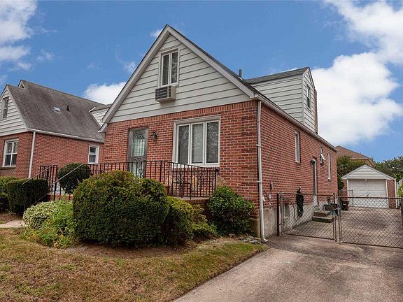 3rd image of 69-30 184th St