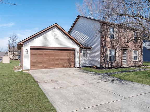 2nd image of 11138 Baywood Ln