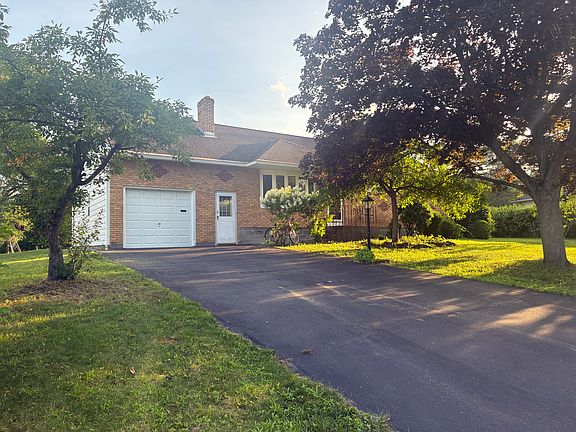 3rd image of 3 Northgate Dr