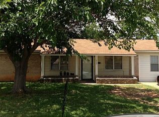517 Stonewall Dr, Euless, TX 76039