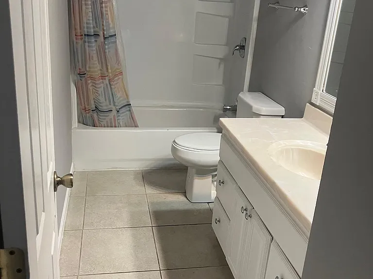 2615 N Pine St #2 — Photo 6