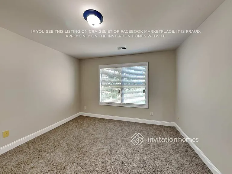 112 Al Jennah Blvd — Photo 10