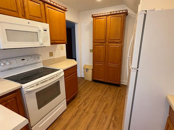 4th image of 6456 S Lockwood Ave