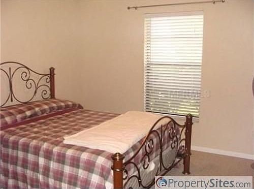 5th image of 1808 Laurel Oak Dr