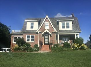 662 S Crest Rd, Chattanooga, TN 37404