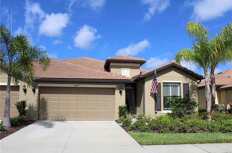 1st image of 2427 Daisy Dr
