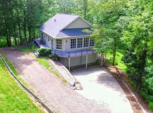 199 Valle Dr, Burnsville, NC 28714