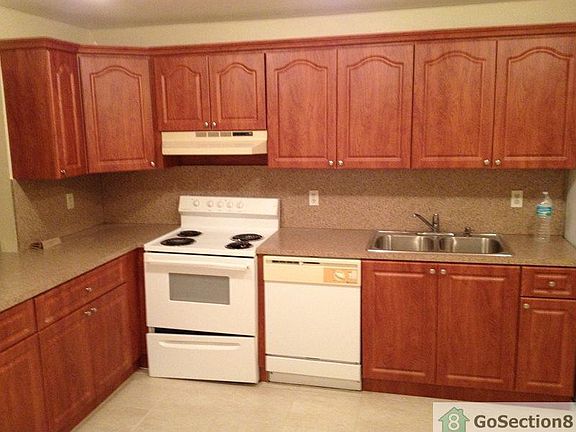 4th image of 4464 SW 51st St #A