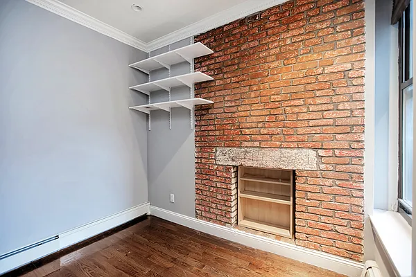 Rented by Douglas Elliman | media 33