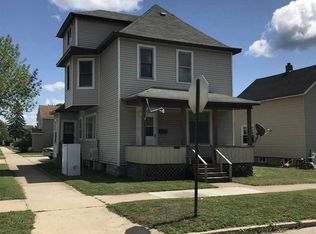 330 N 14th St, Escanaba, MI 49829