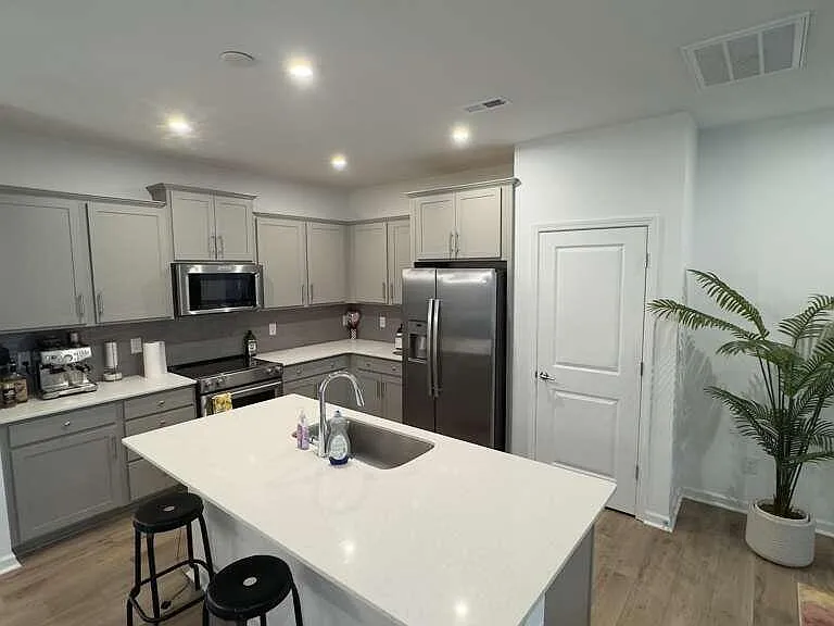 13031 Rover St — Photo 19