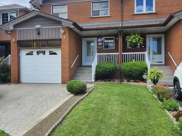 194 Beta St, Toronto, ON M8W 4H6