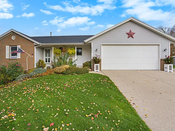 8499 N Maple Ct, Zeeland, MI 49464