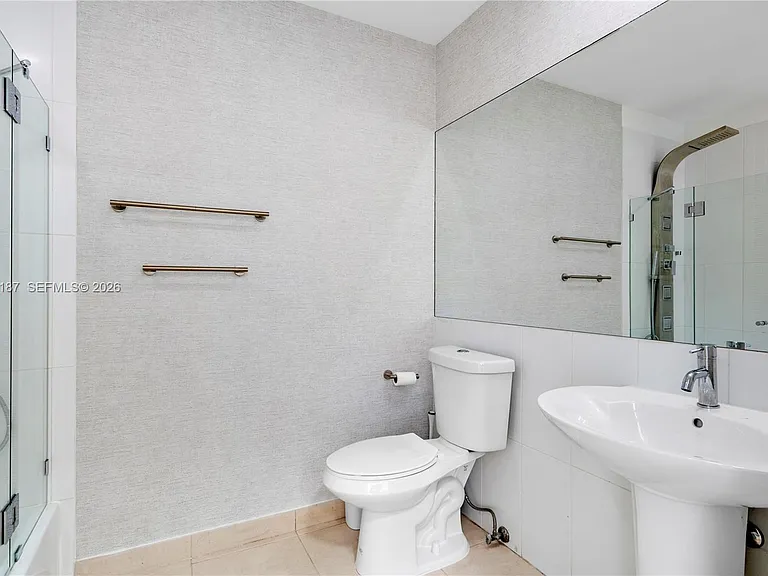 3250 Grand Ave #507 — Photo 17