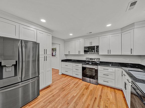 4th image of 6309 Sunnyvale Rd