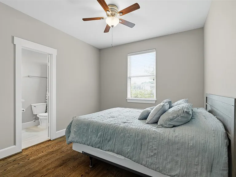 2604 Bevis St #D — Photo 29